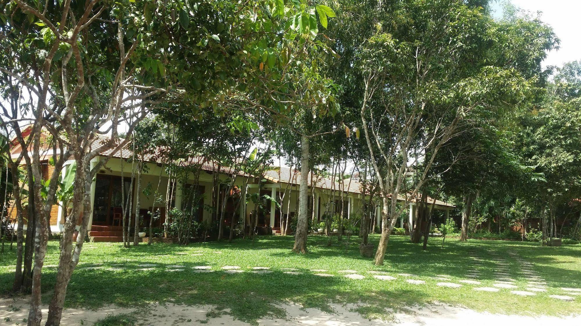 Wild Beach Phu Quoc Resort Bagian luar foto